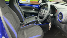 Toyota Aygo X 1.0 VVT-i Edge 5dr Petrol Hatchback